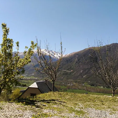 샬레 Chalet De 4 Chambres A Avec Magnifique Vue Sur La Montagne Jardin Amenage Et Wifi A 3 Km Des Pistes Camparan